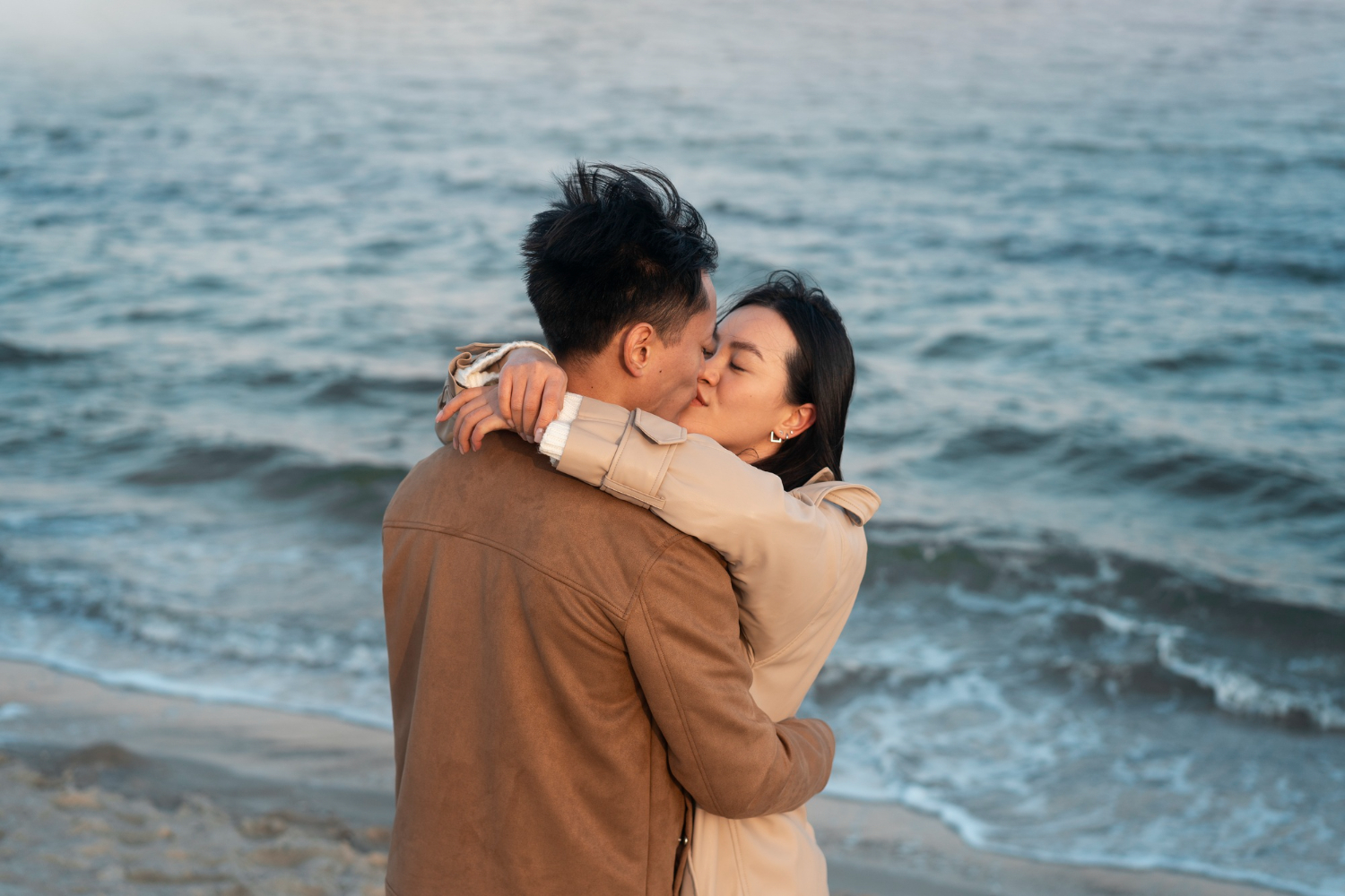 The Perfect Gifts for Everyone: Couples, Babies, and Parents